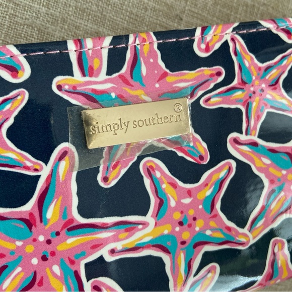 NWT! Simply Southern Wallet / Clutch Large Zip Accordion Starfish Blue Pink Gold - Picture 2 of 10